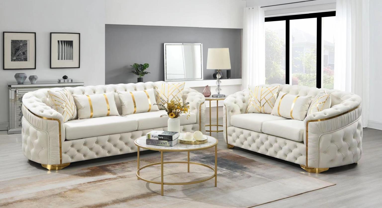 Queen Loveseat - Cream